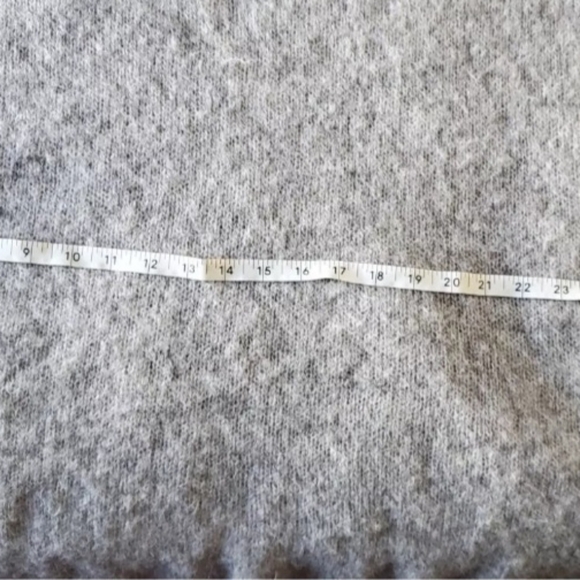 Free People Women's Angelic Pullover Gray Oversized Alpaca 87% Small - Picture 7 of 8